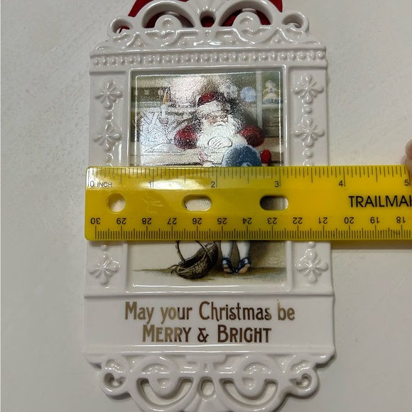 Christmas Plaque
Orniment "May Your Christmas Be Merry And Bright" ceramic - Picture 3 of 5